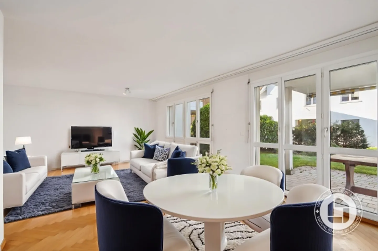 Family-friendly garden apartment in Volketswil – 4.5 rooms to relax - Photo 1 of 13