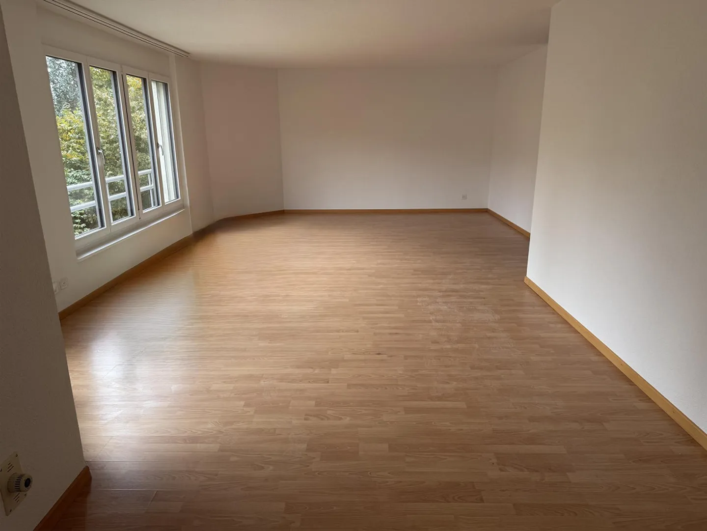 4,5 Zimmerwohnung mit neuen Bäder und neuer Küche 122m2 - Foto 1 von 19