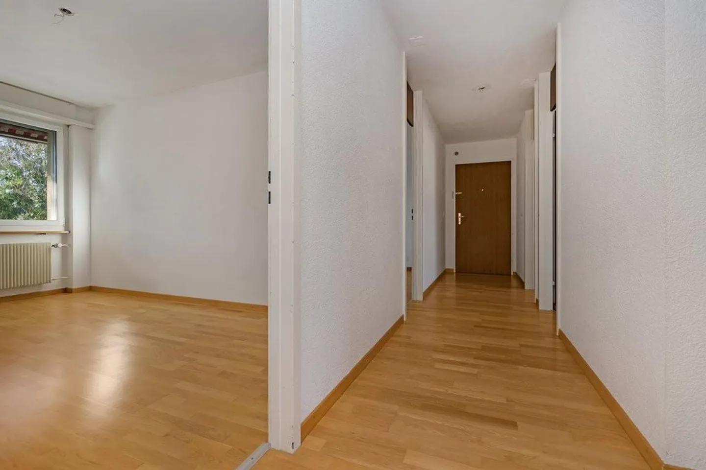 Family-friendly 5.5-room apartment on the 1st floor near the train station - Photo 9 of 12