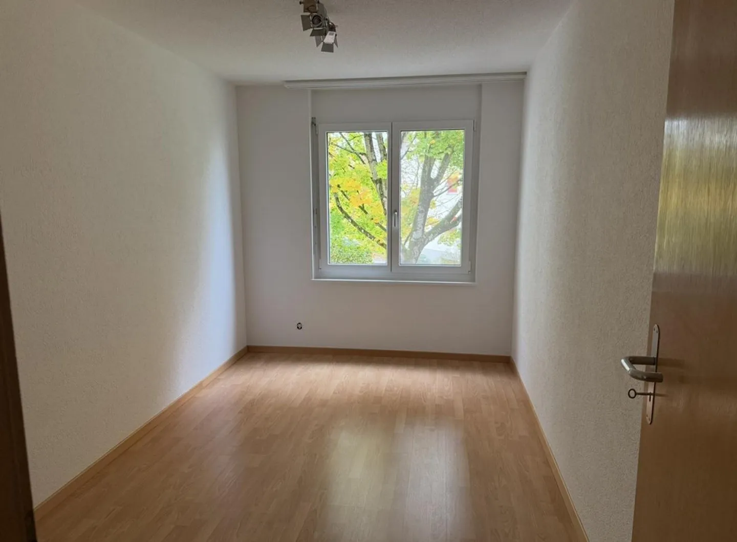 4,5 Zimmerwohnung mit neuen Bäder und neuer Küche 122m2 - Foto 5 von 19