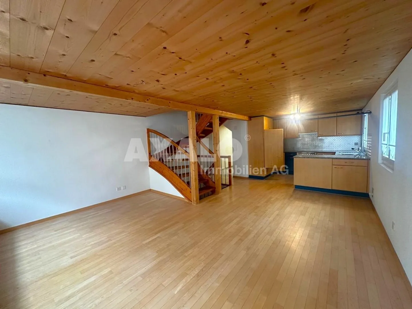 Charmantes Maisonette-Haus - Foto 3 von 8