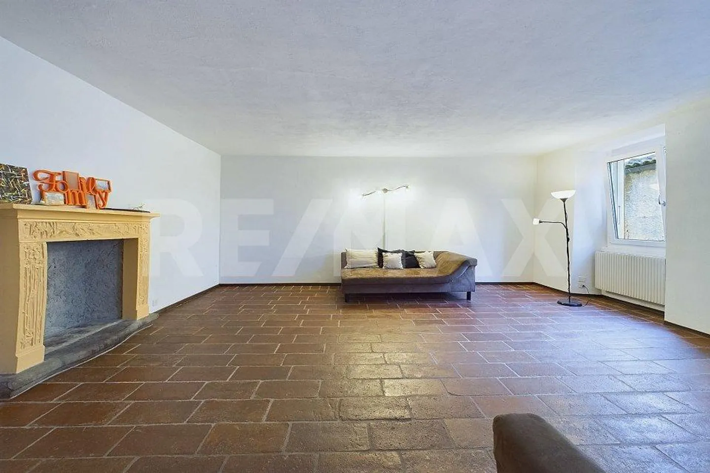 Beautiful Ticino House in the Center of Bedano also as a Second Home. - Photo 4 of 13
