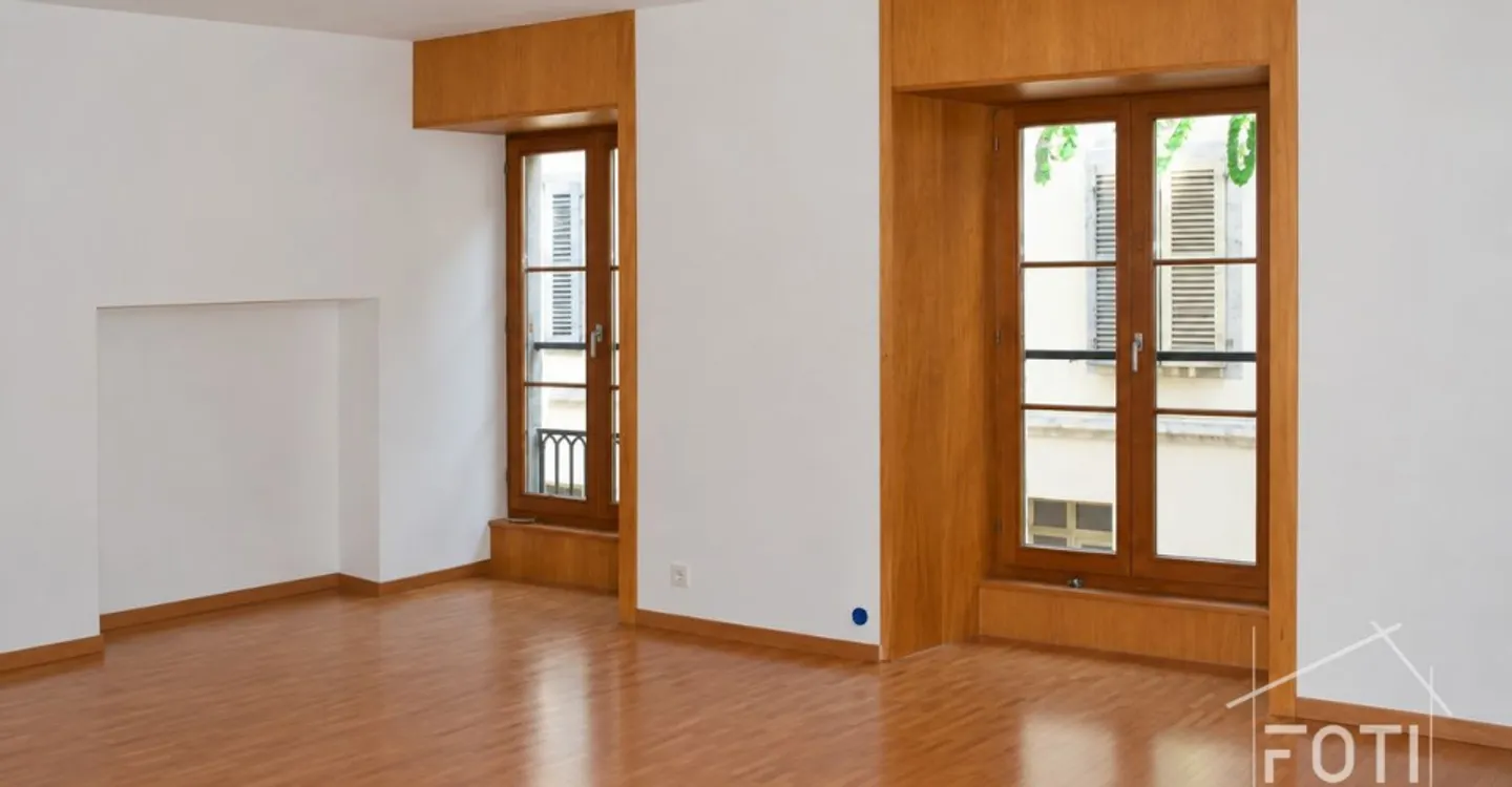 Yield building in the heart of St-Maurice with 11 fully rented units - 5% - Photo 5 of 12