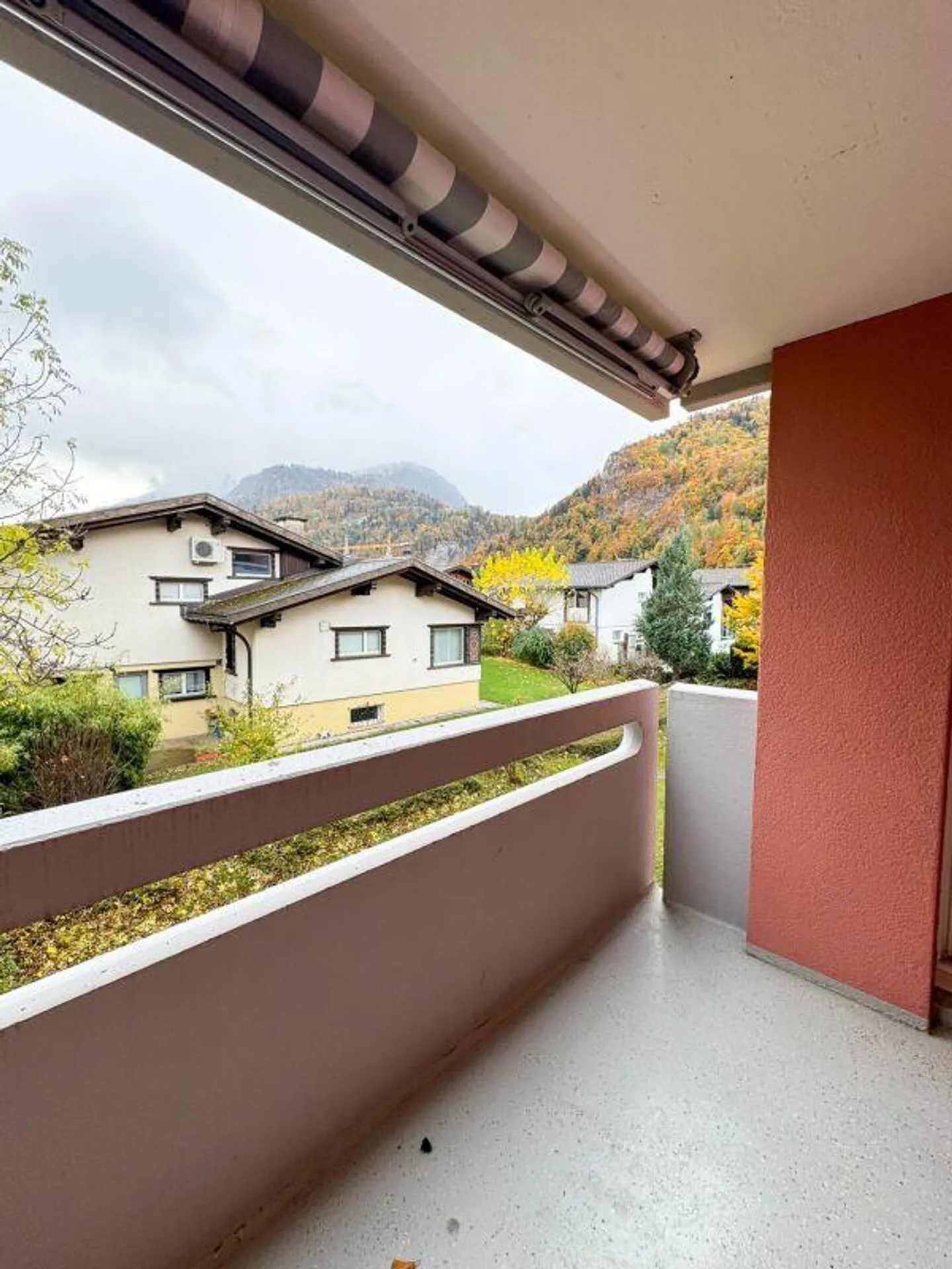Ampio appartamento di 2,5 stanze nel cuore di Bad Ragaz - Foto 6 di 7