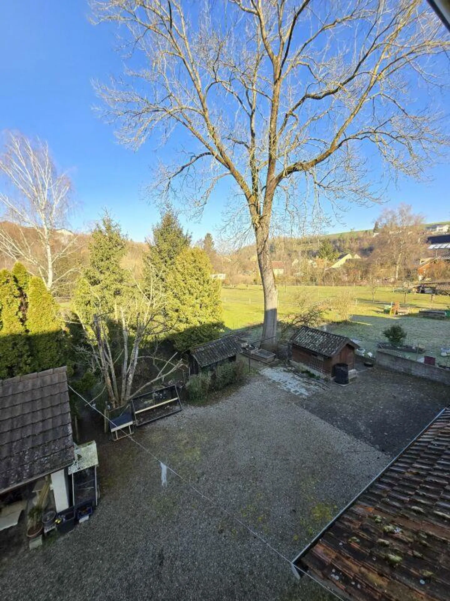 Appartement de 3 pièces incluant une parcelle de 836m2 - Photo 3 sur 10