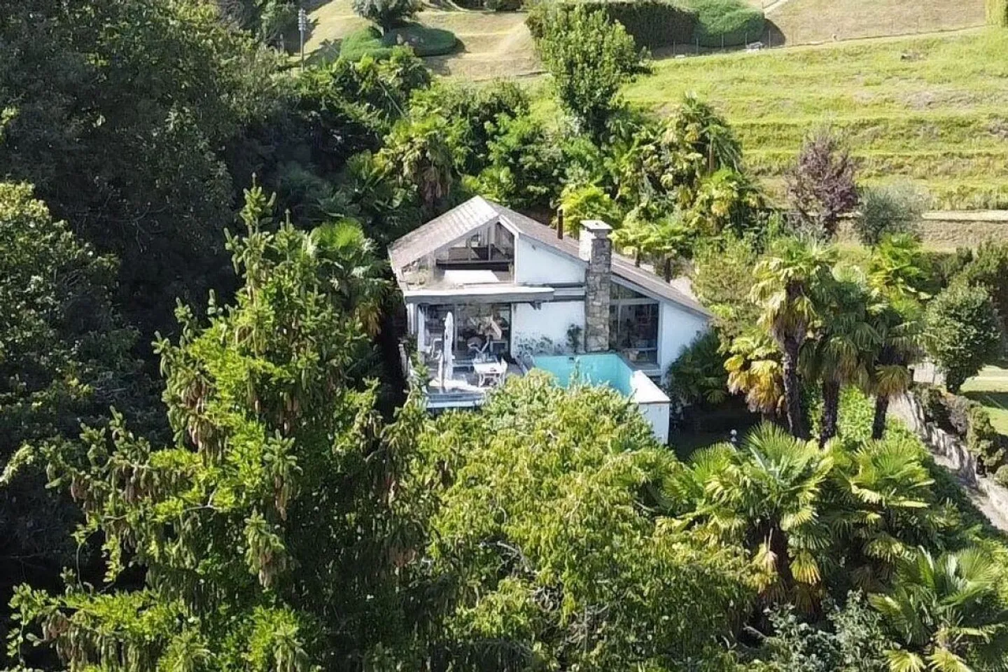 Einzigartiges Haus inmitten der Natur - Foto 1 von 10