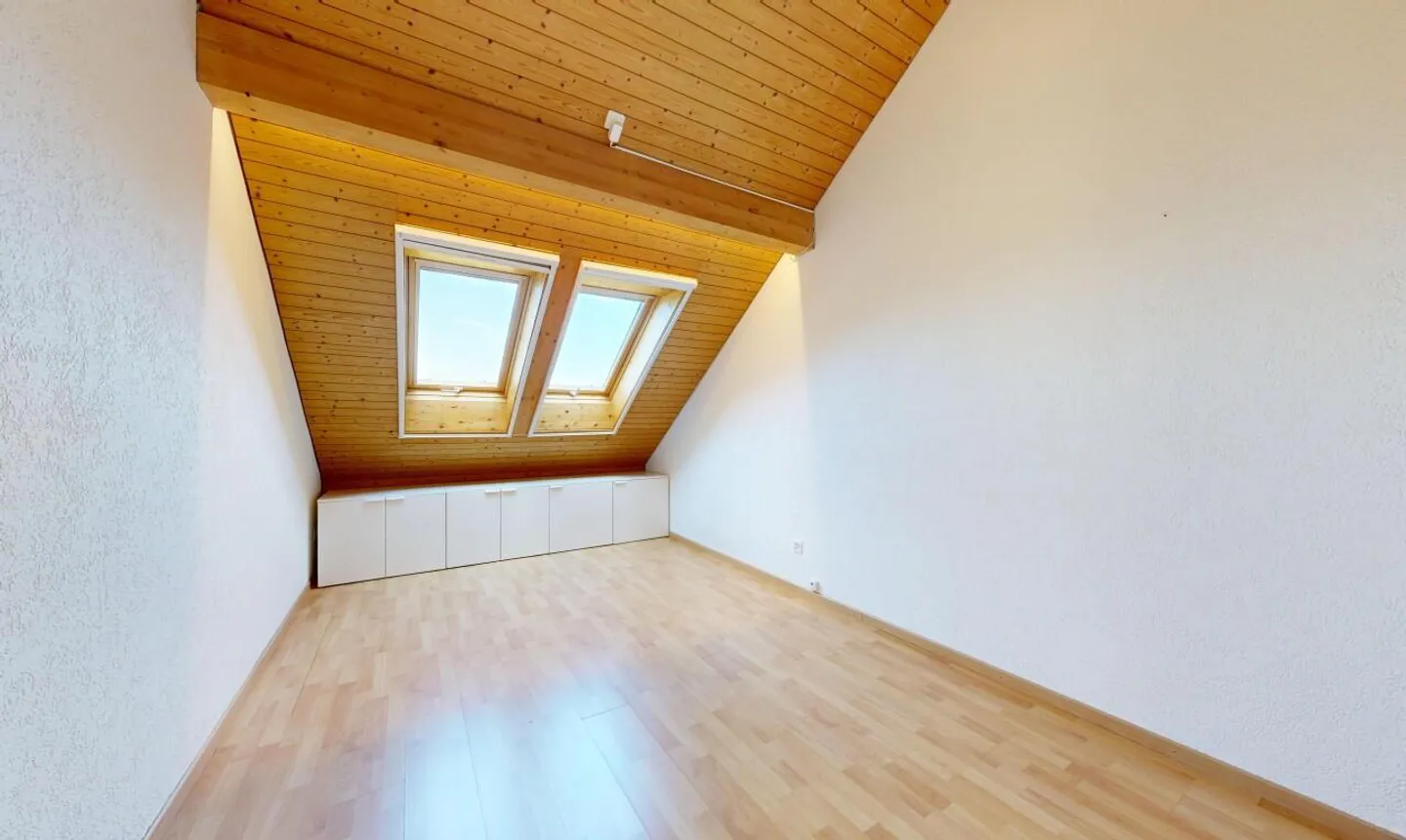 Appartement en penthouse lumineux de 3,5 pièces à Affoltern am Albis - Photo 9 sur 11