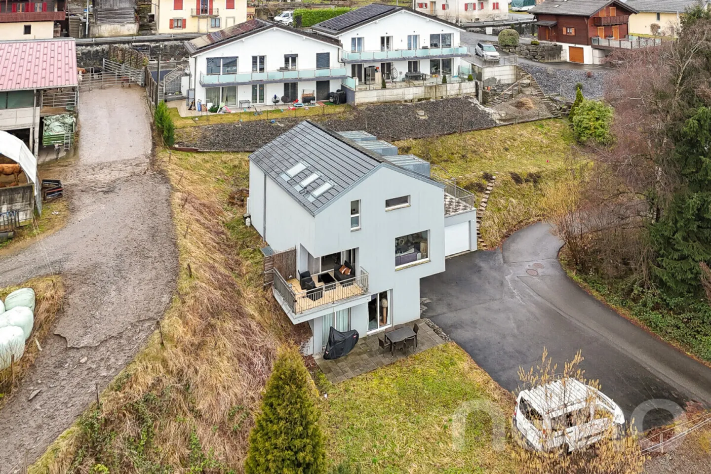 Esclusivo: Villa con due unità - Foto 11 di 12