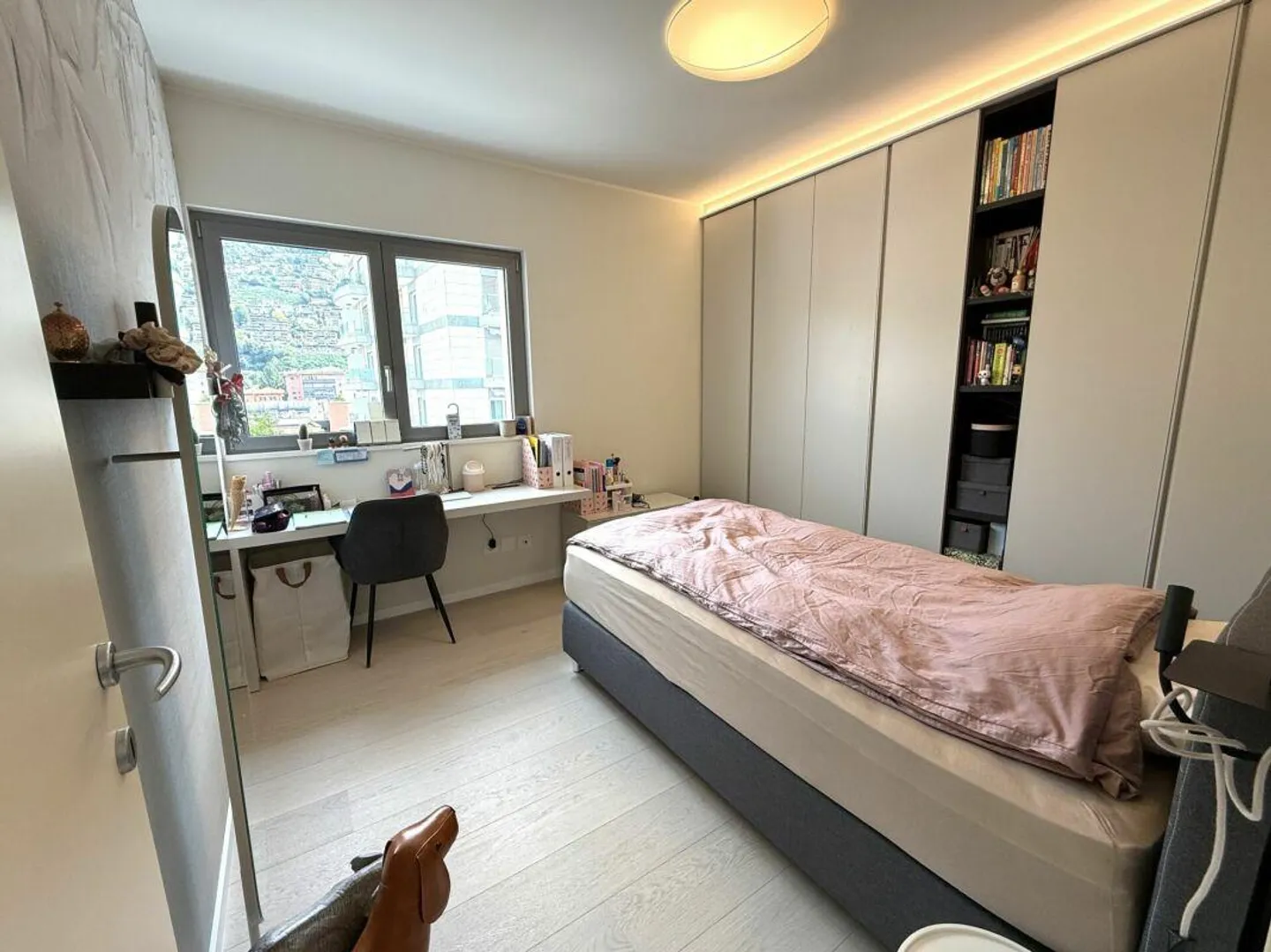 Elegantes 3,5-Zimmer-Wohnung, eingerichtet, in kurzer Entfernung zur Stadt - Foto 9 von 11