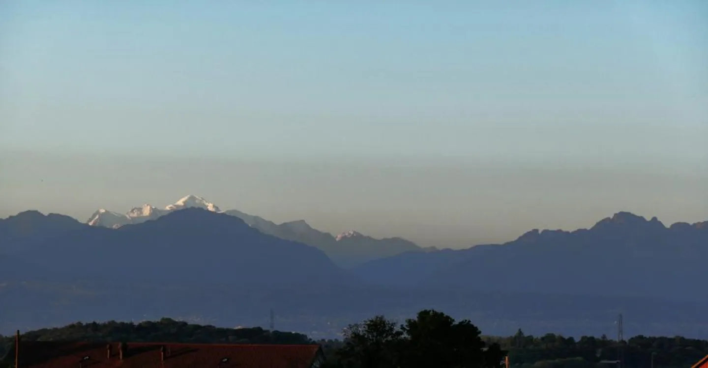 Charmant Appartement Attique avec Vue - Photo 1 sur 10