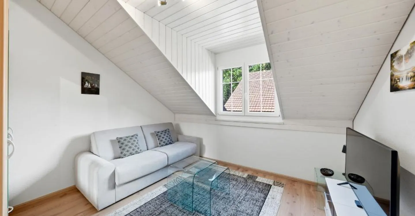 Charmant Appartement Attique avec Vue - Photo 6 sur 10