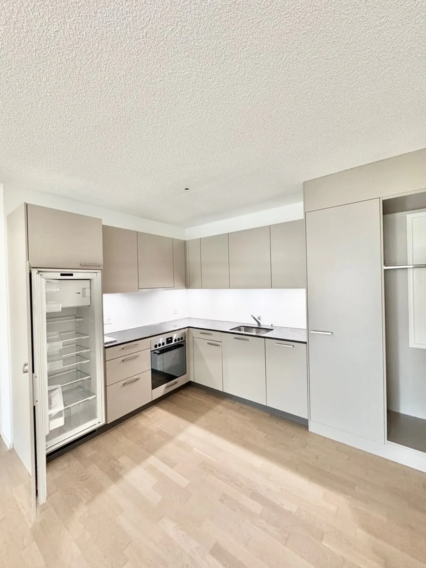 Stilvolle 2.5-Zimmer-Wohnung - Foto 2 von 7