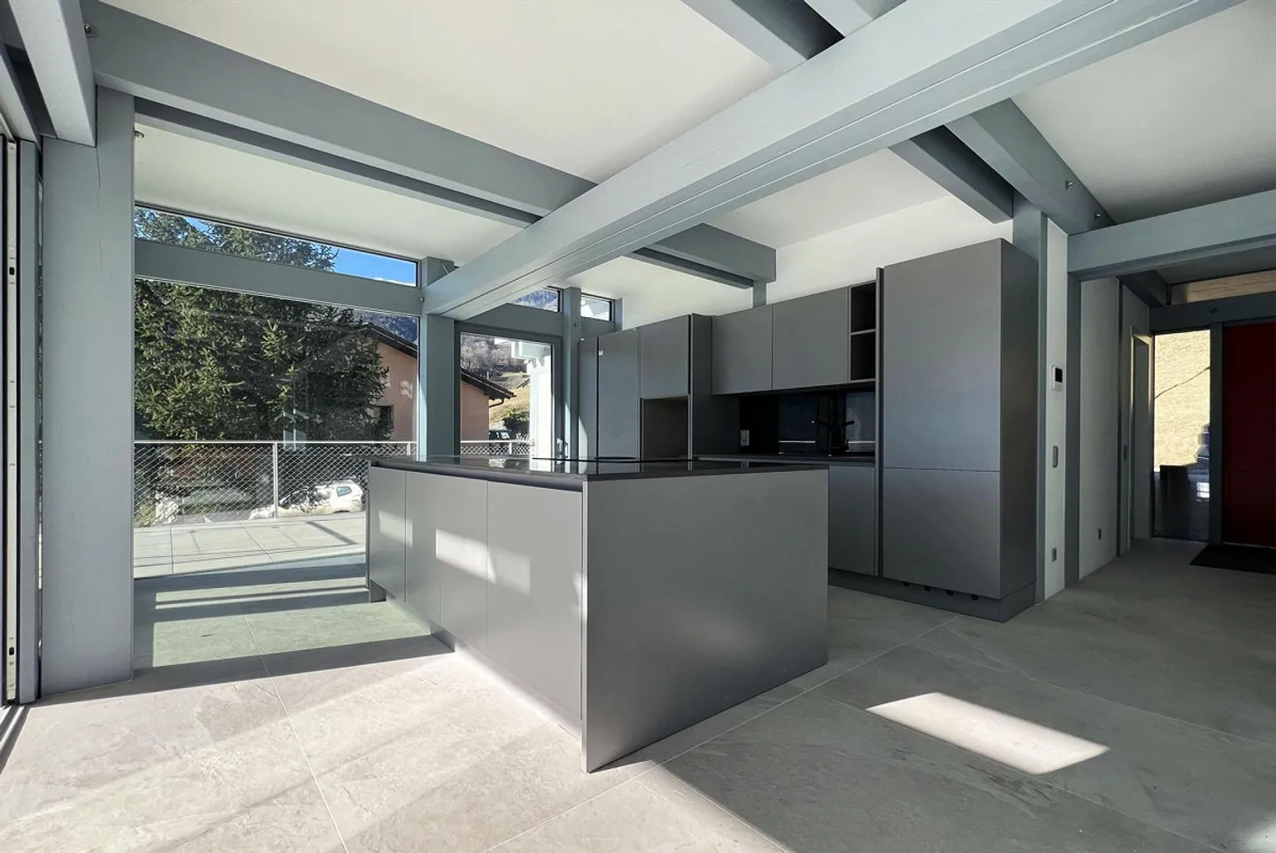 VILLA MODERNA 6.5 CON VISTA PANORAMICA A PONTO VALENTINO - Foto 3 di 12