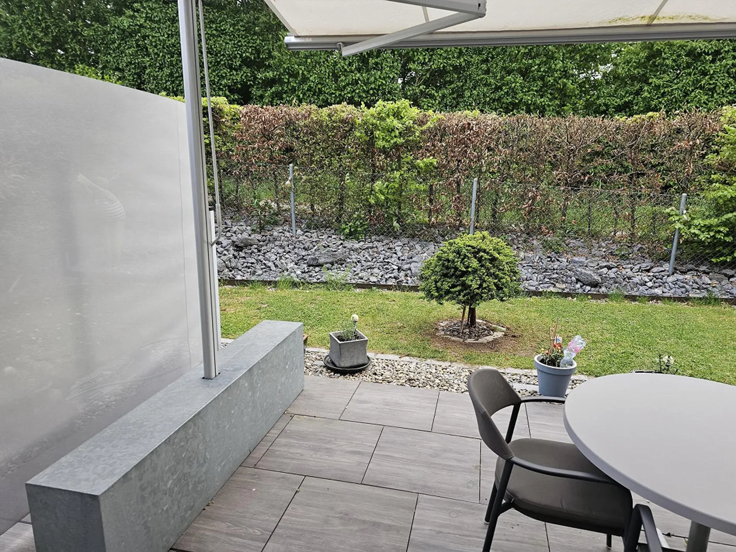 Moderne und geräumige 3.5-Zimmer-Wohnung in Buelach - Foto 9 von 12