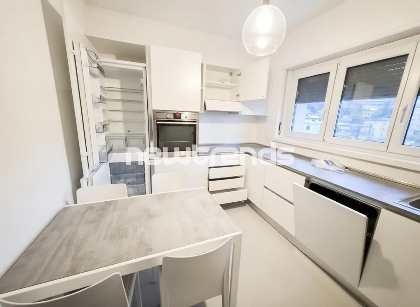 Mendrisio : appartement rénové de 3,5 pièces à louer - Photo 8 sur 11