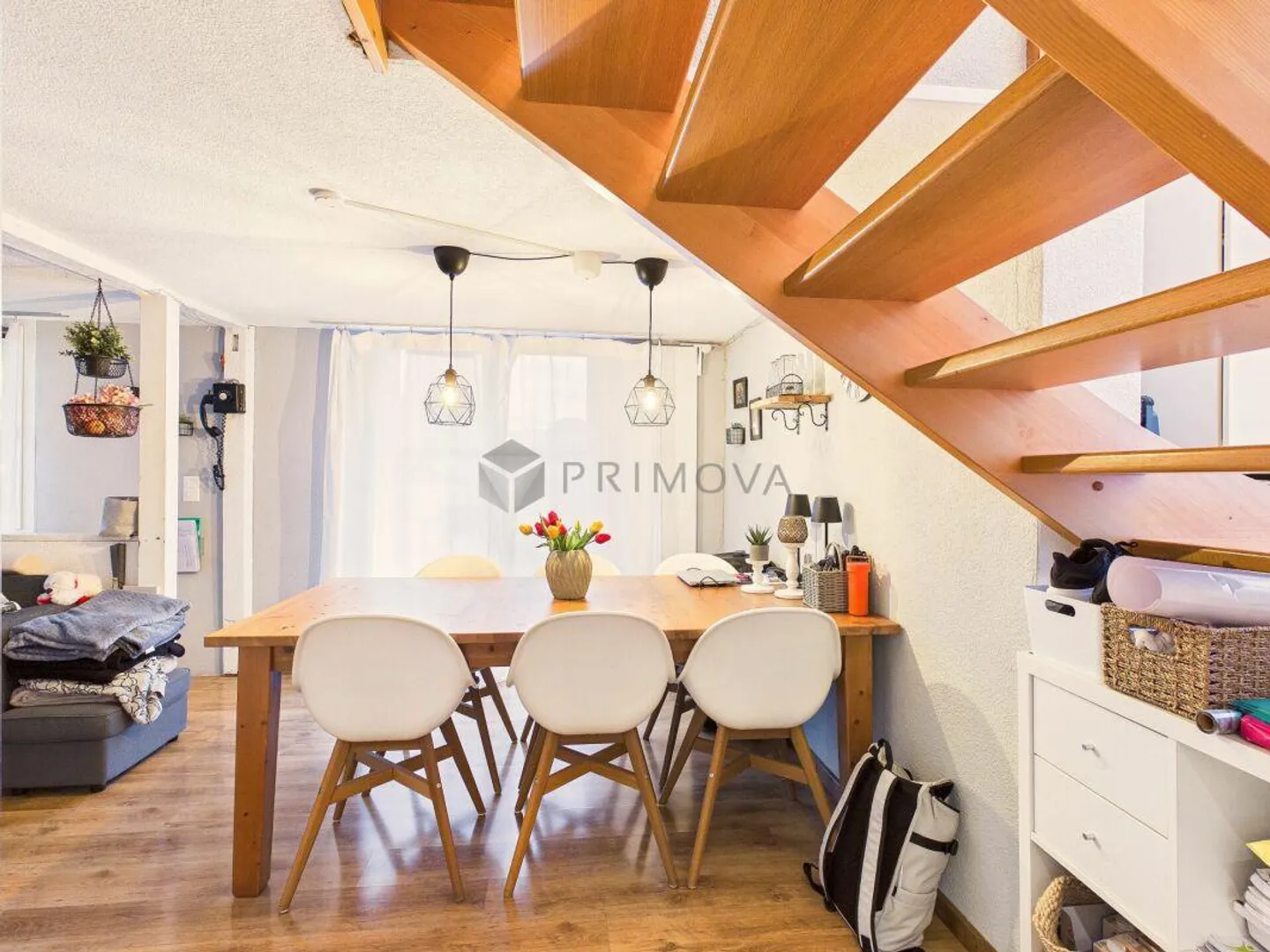 Maison individuelle confortable à un prix raisonnable avec une grande terrasse directement au bord de la rivière et pourtant très centrale ! - Photo 1 sur 13