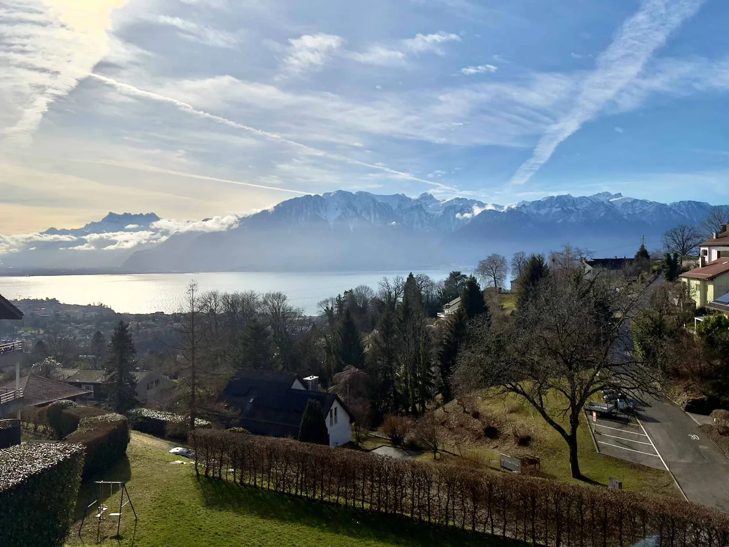 Wunderschöne Duplex-Penthouse mit atemberaubendem Seeblick - Foto 2 von 13