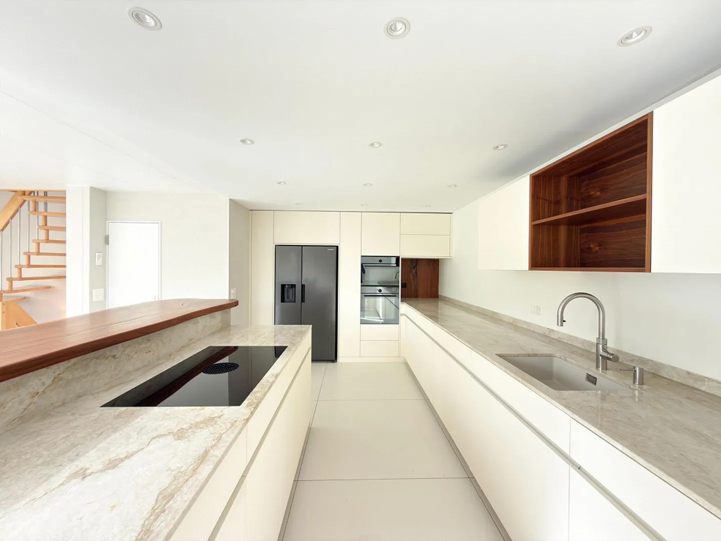 Stylish semi-detached single-family house with garage - Photo 5 of 10