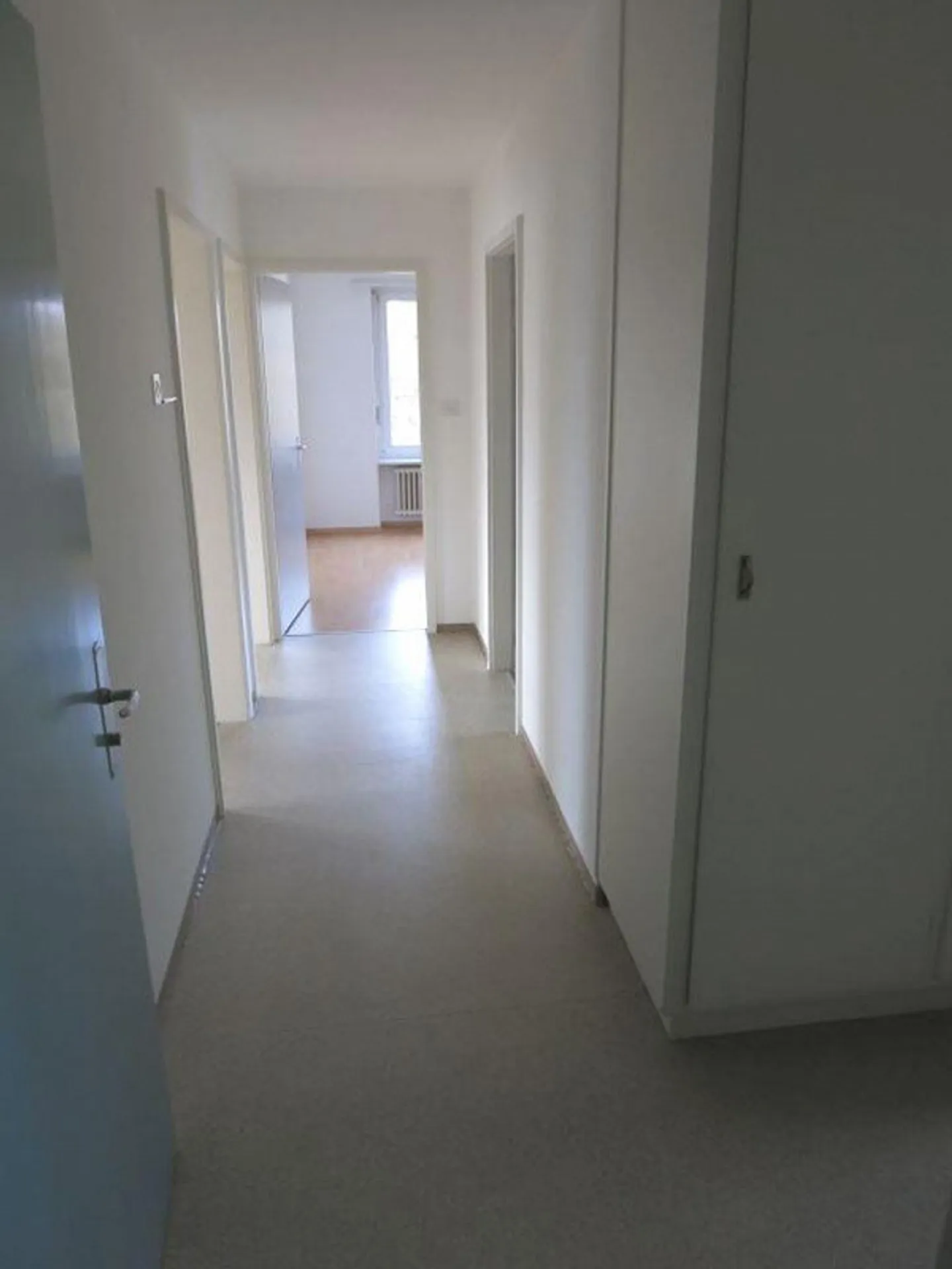 Preiswerte 4 Zimmerwohnung in Zentrumsnähe - Foto 7 von 11