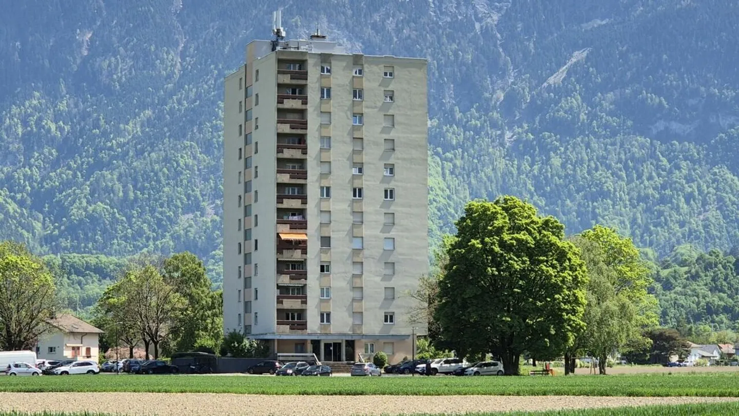 Appartamento di 2,5 locali in attico a Massongex - Foto 1 di 11