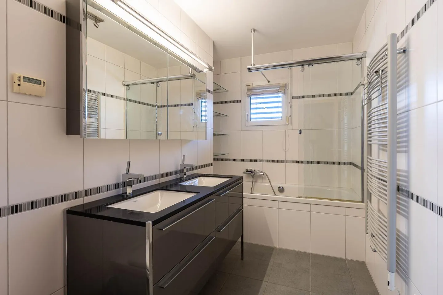 Magnificent 4.5-room apartment in Mont-sur-Rolle - Photo 11 of 19