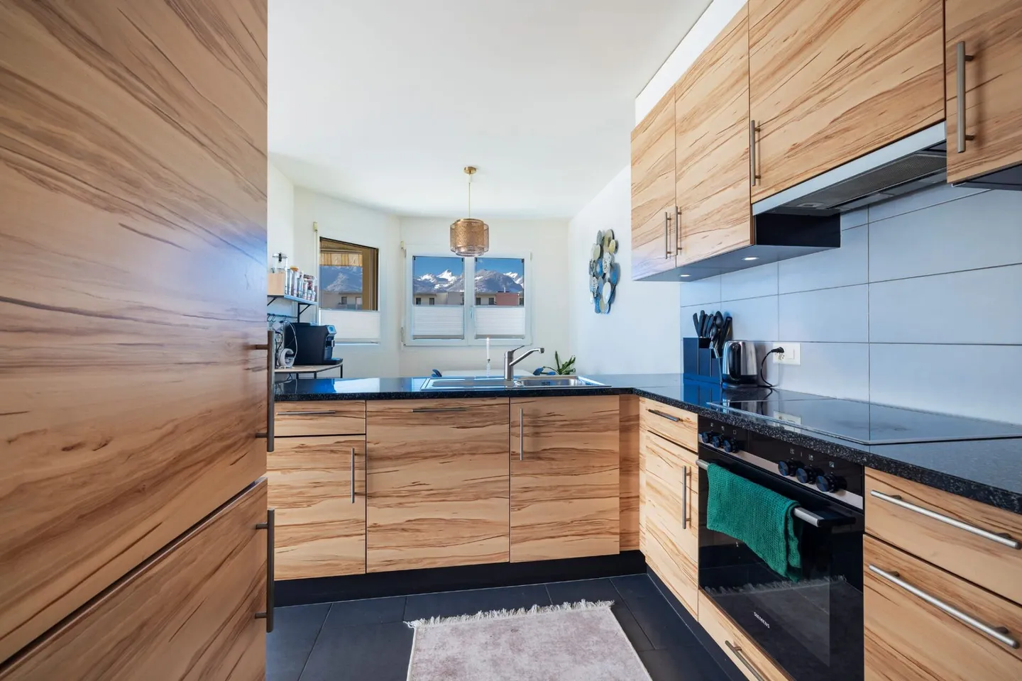 3,5-Zimmer-Wohnung im 1. Stock in Aigle - Foto 4 von 12