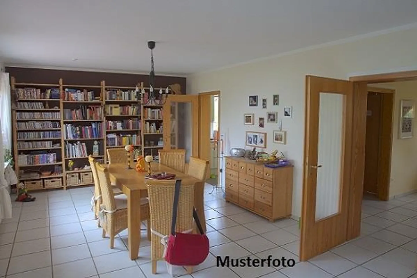 Appartamento 4 camere - Foto 1 di 13