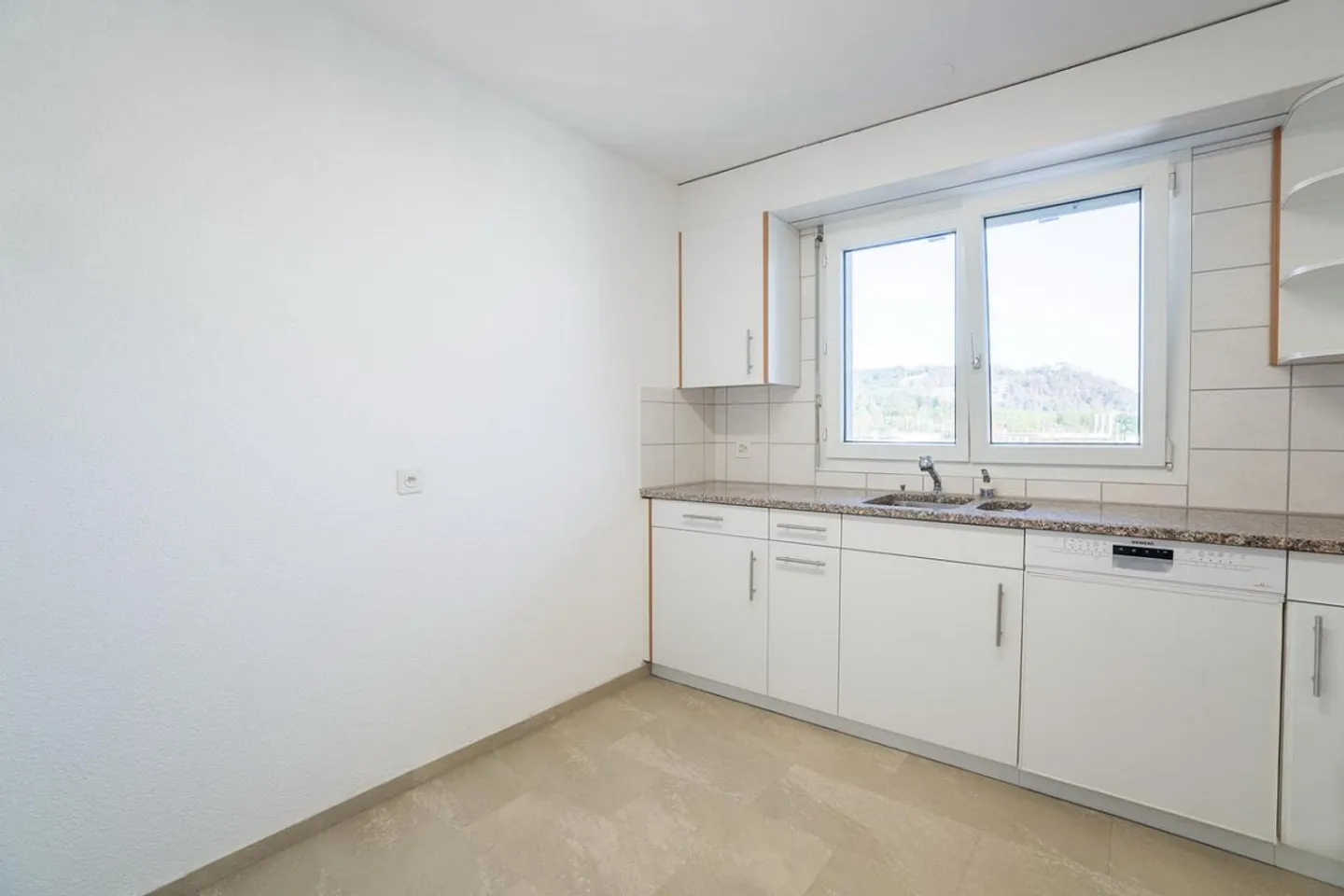 Appartamento soleggiato di 3,5 stanze - Foto 7 di 8