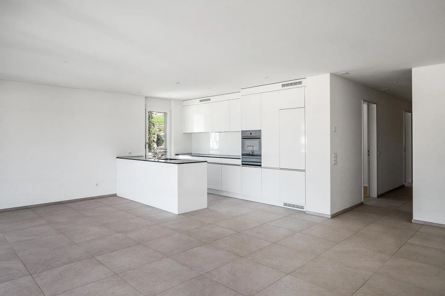 Residenza ai Fiori - Luminoso appartamento di 5,5 stanze con finiture di alta qualità - Foto 2 di 7
