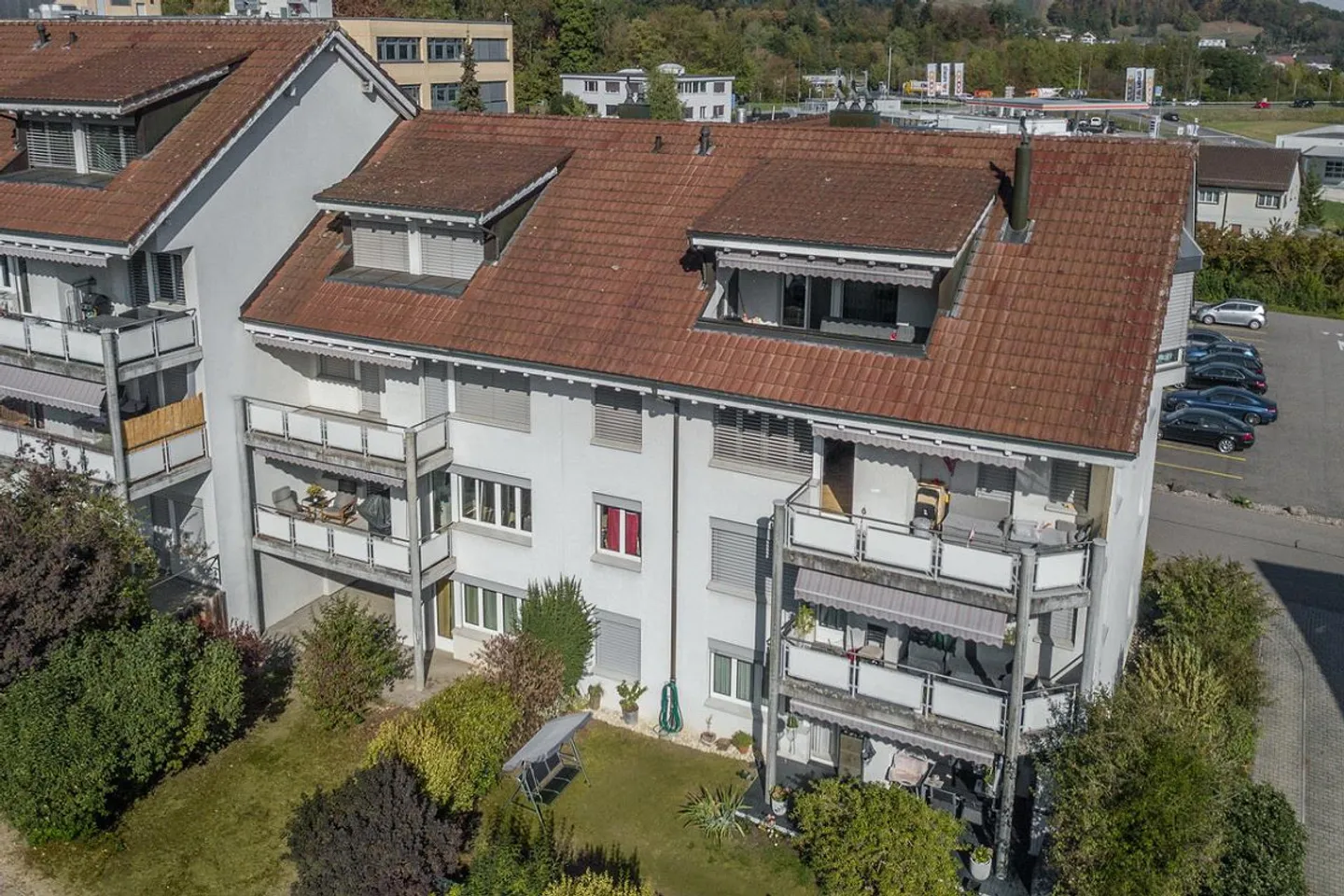 Appartamento soleggiato di 3,5 stanze - Foto 2 di 8