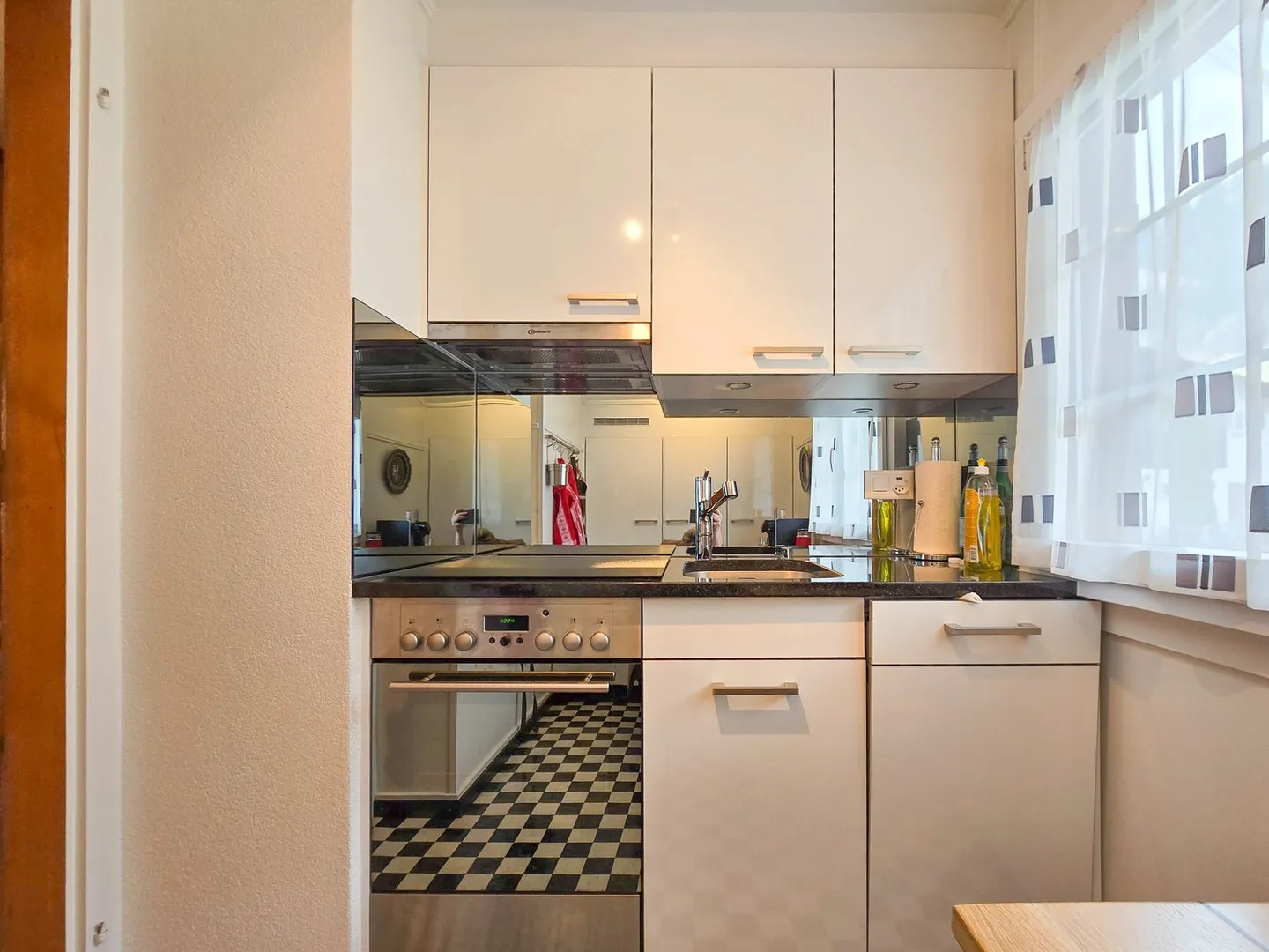 Charming 9.5-room chalet in Adelboden with stunning views - Photo 5 of 43