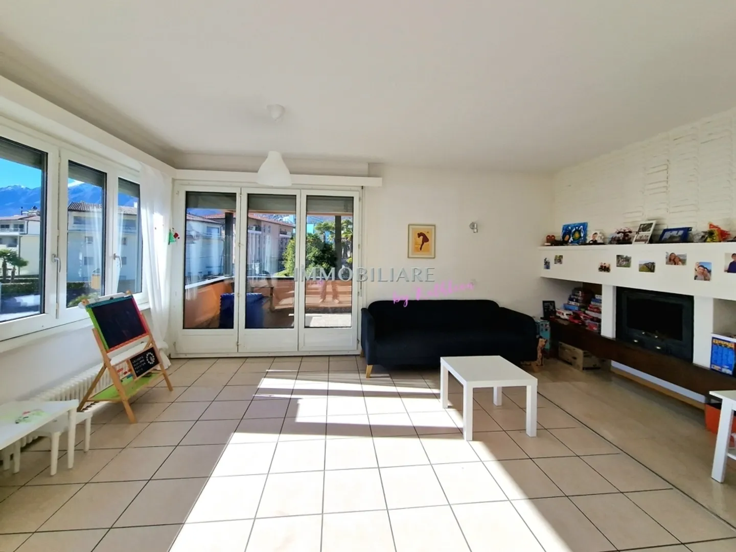 Apartment for rent - Photo 4 of 13