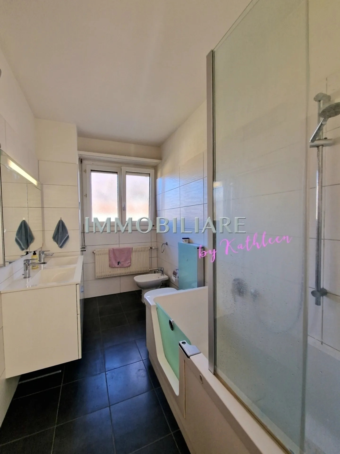 Apartment for rent - Photo 9 of 13