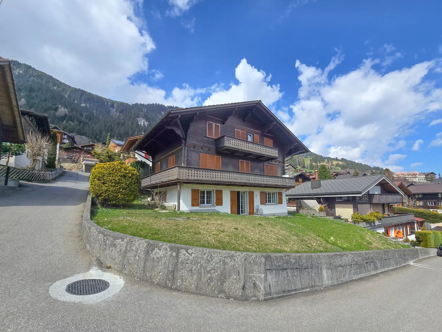 Charming 9.5-room chalet in Adelboden with stunning views - Photo 43 of 43