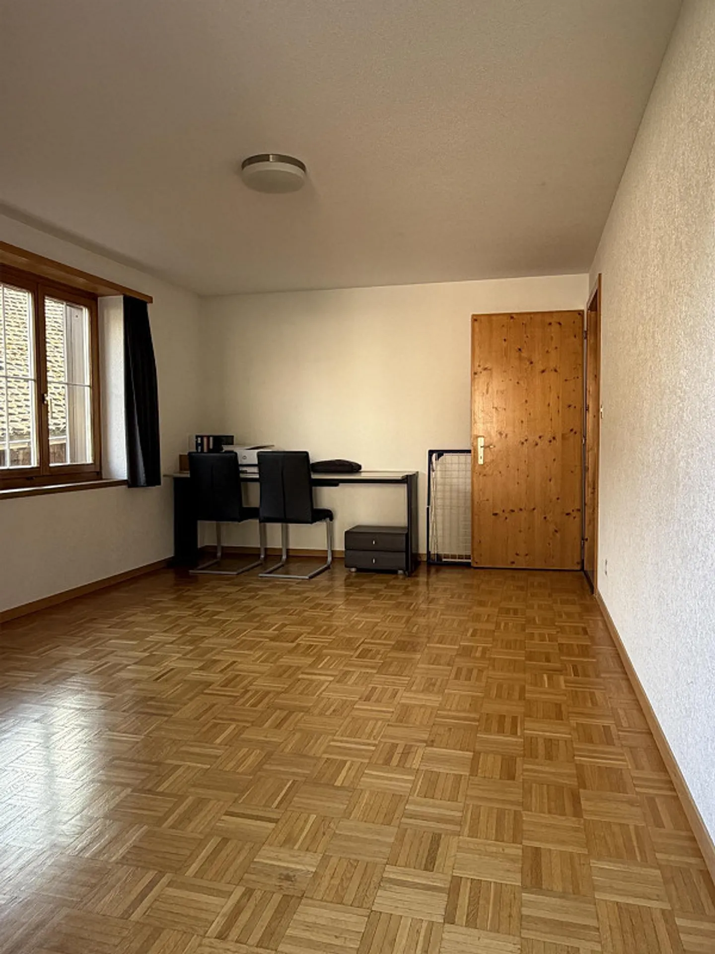 Appartamento spazioso con due balconi - Foto 9 di 22