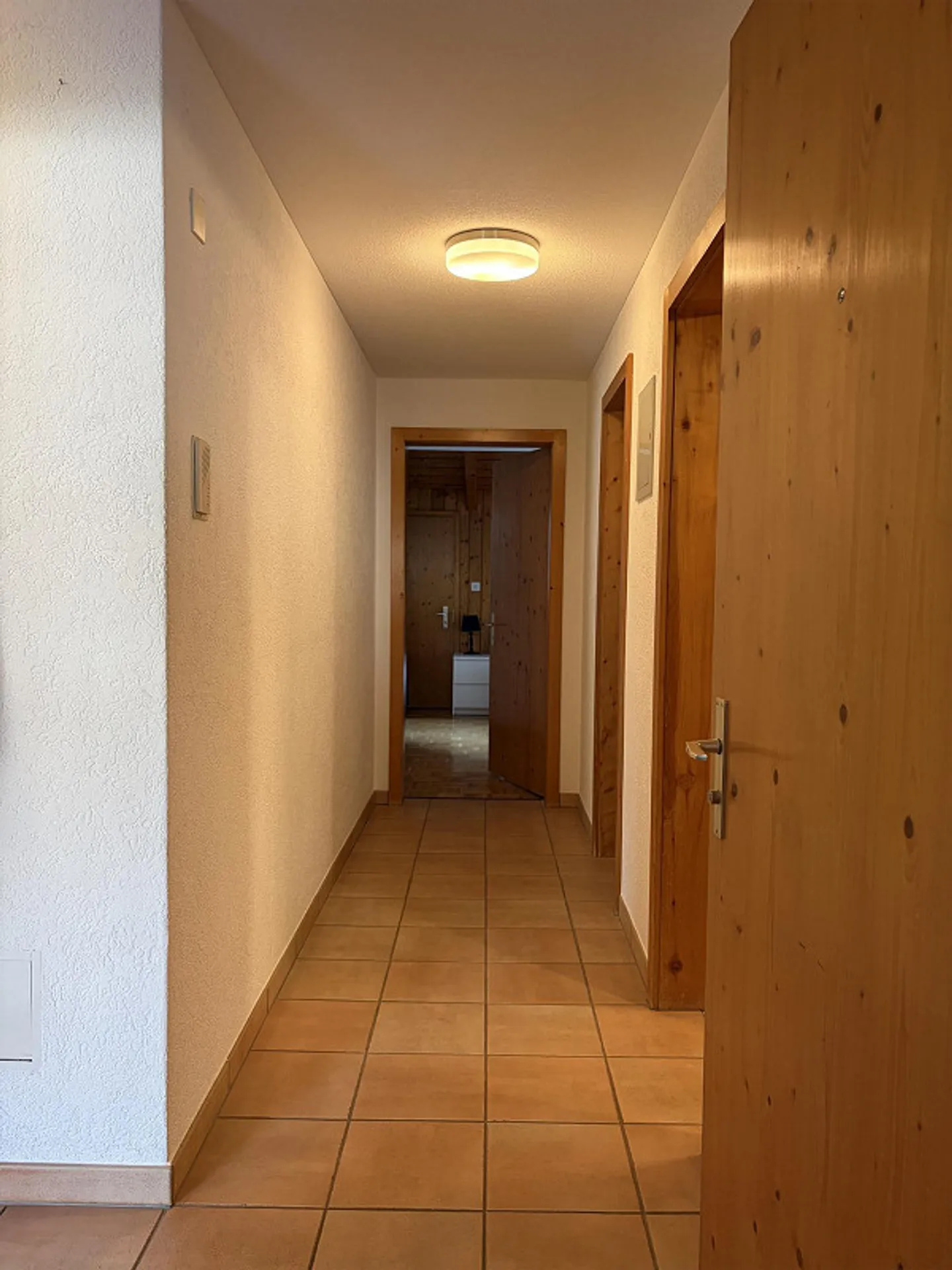 Appartamento spazioso con due balconi - Foto 17 di 22
