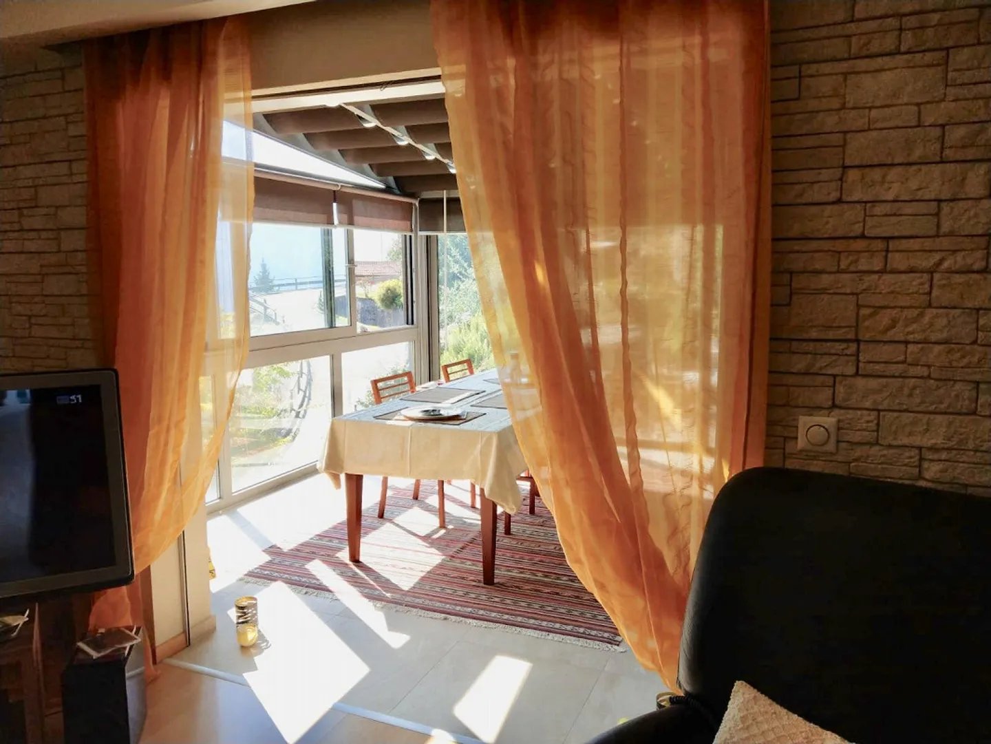 VILLA À ROVEREDO BAISÉE PAR LE SOLEIL - Photo 16 sur 30