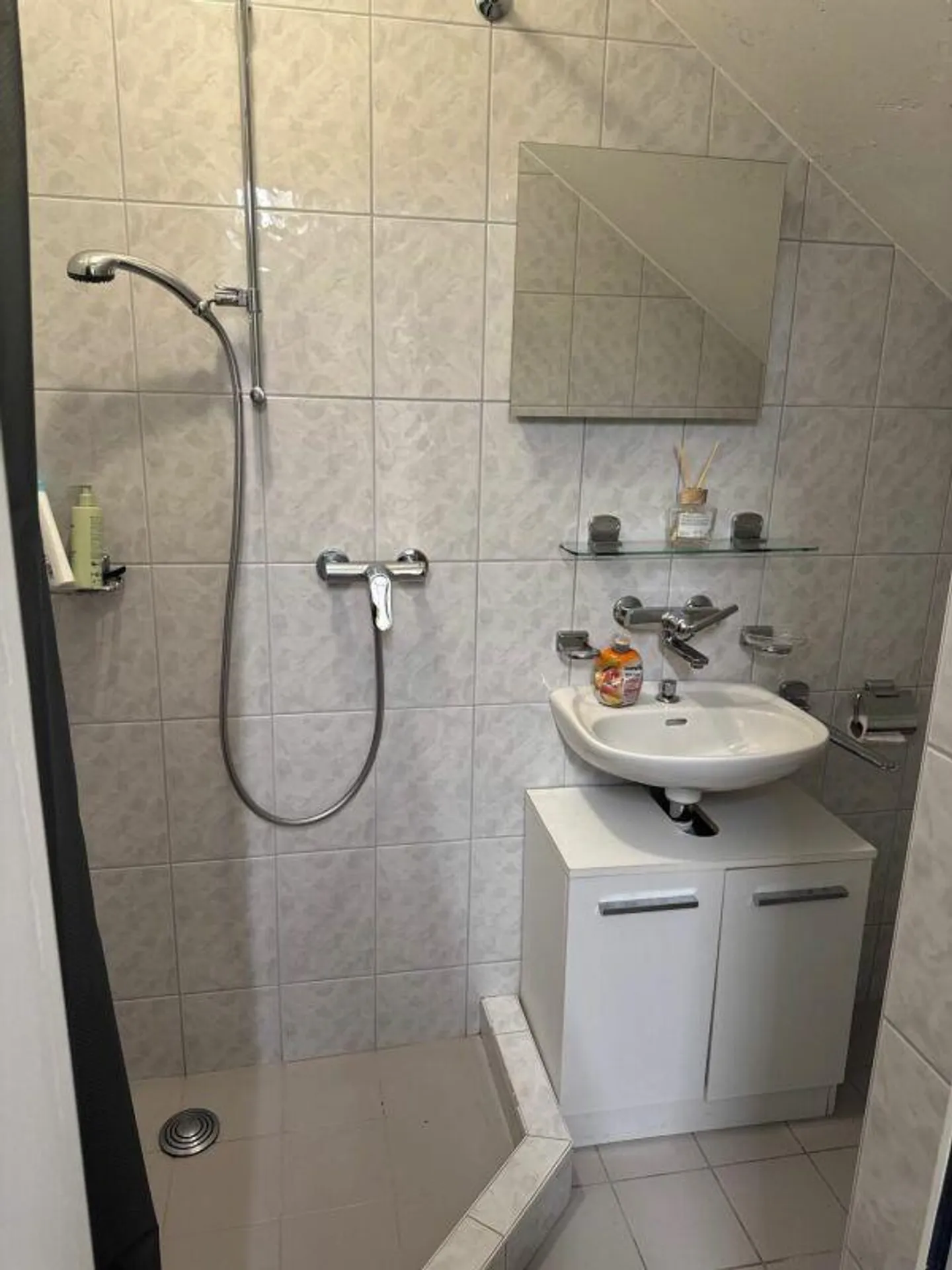 Maison 5.5 pièces élégante et charmante avec cheminée et belle ... - Photo 19 sur 22