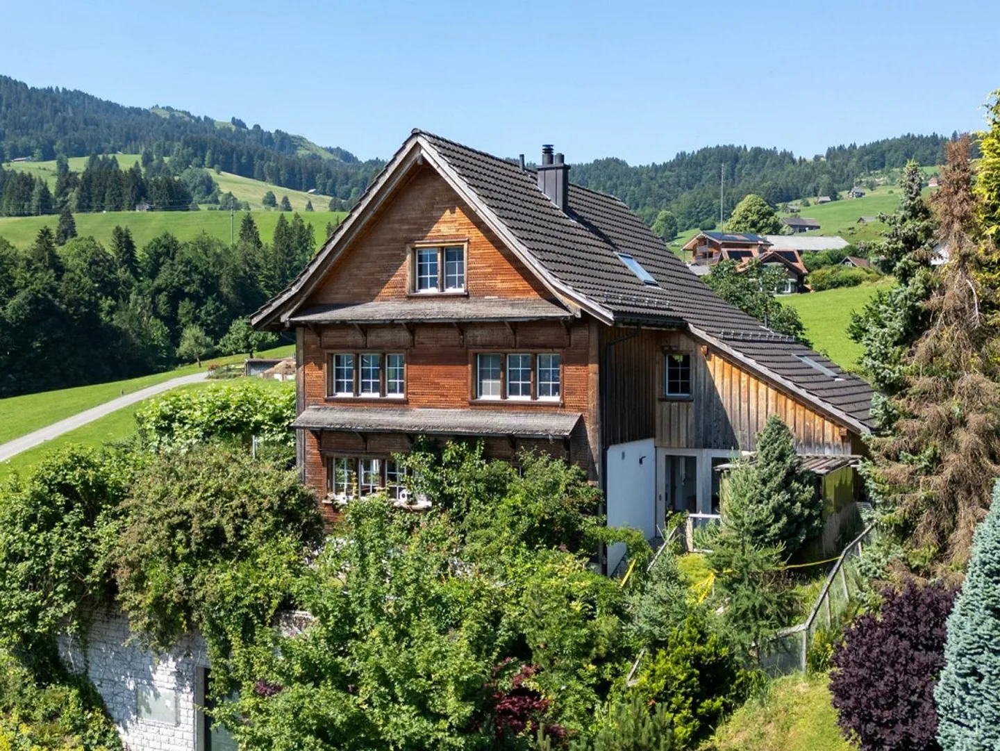 Charmantes Einfamilienhaus mit Aussicht - Foto 1 von 12