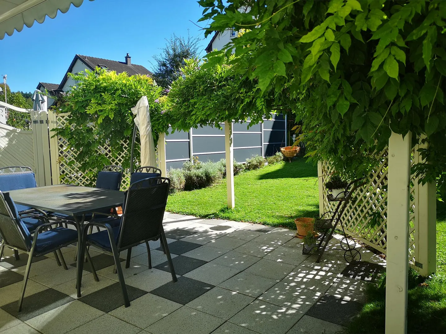 Grosses, top gepflegtes Wohnglück - Foto 9 von 9