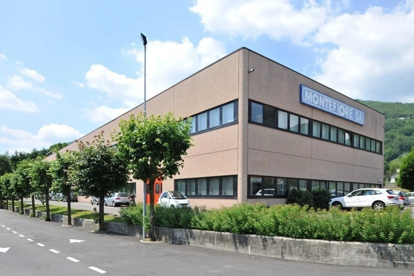 LUGANO NORD/BIOGGIO - À LOUER BUREAU LUMINEUX DE 140 M² (réf. 003) - Photo 8 sur 14