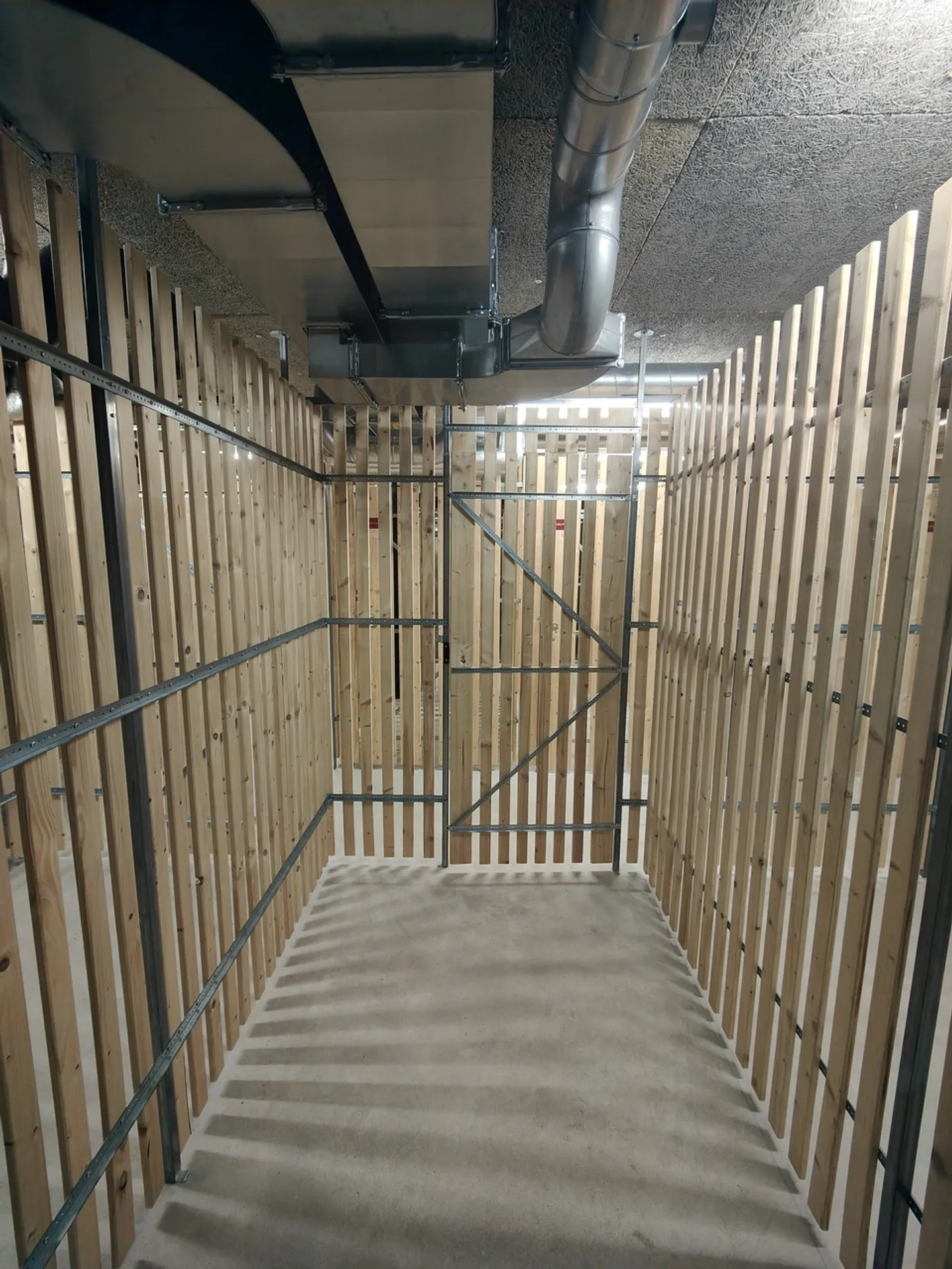 4.89m2 Storage Room Kriens - Nidfeldstrasse 2U - Photo 8 of 11