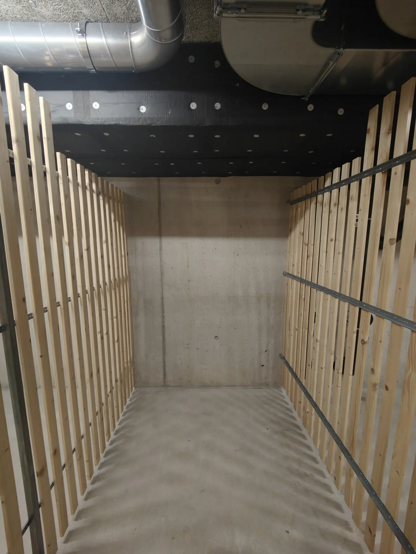 4.89m2 Storage Room Kriens - Nidfeldstrasse 2U - Photo 9 of 11