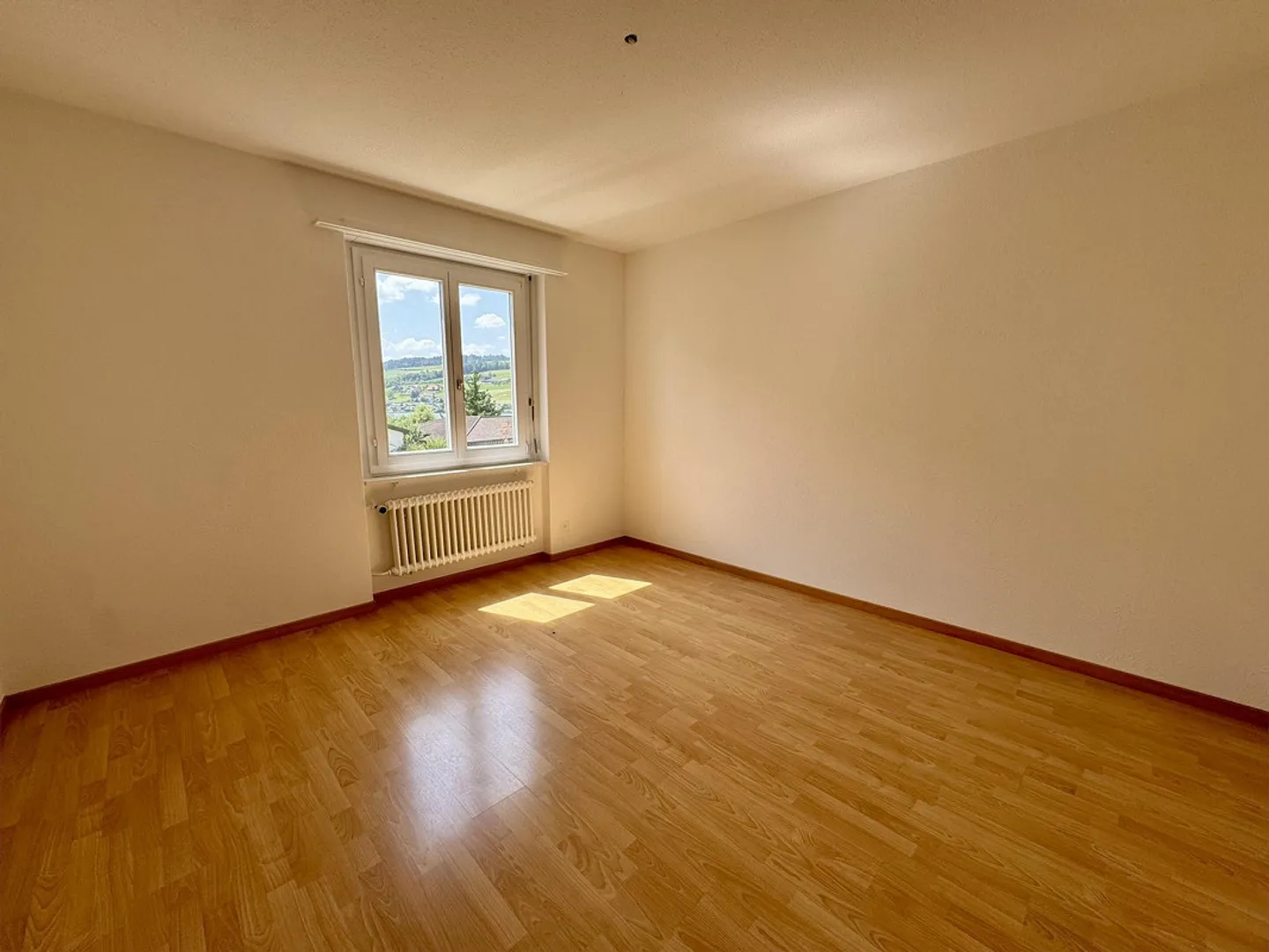 Freshly renovated 4.5-room apartment - directly on Lake Lucerne - Photo 6 of 10