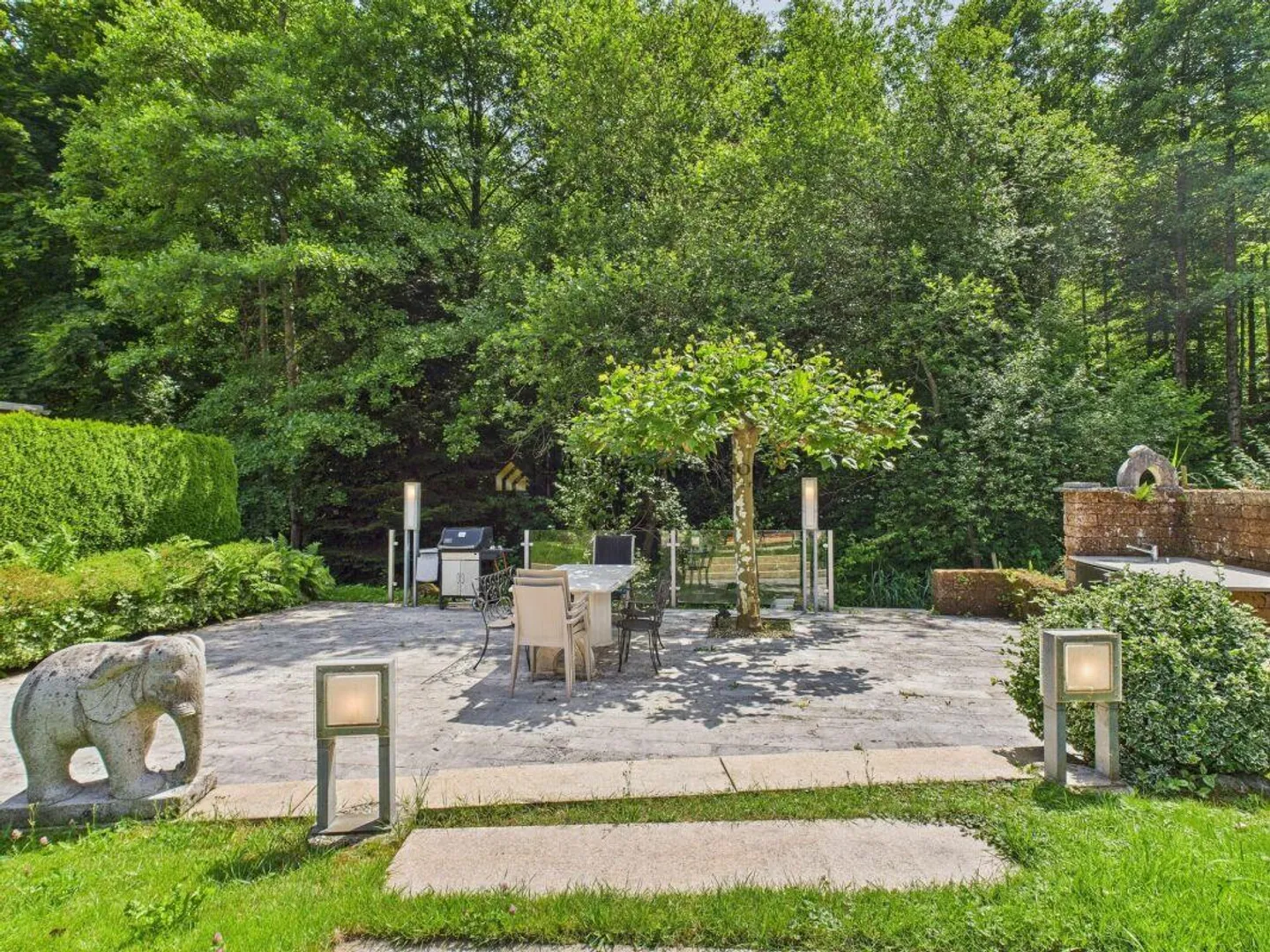 Casa bifamiliare da sogno: lusso, natura ed esclusività ai massimi livelli - Foto 18 di 20