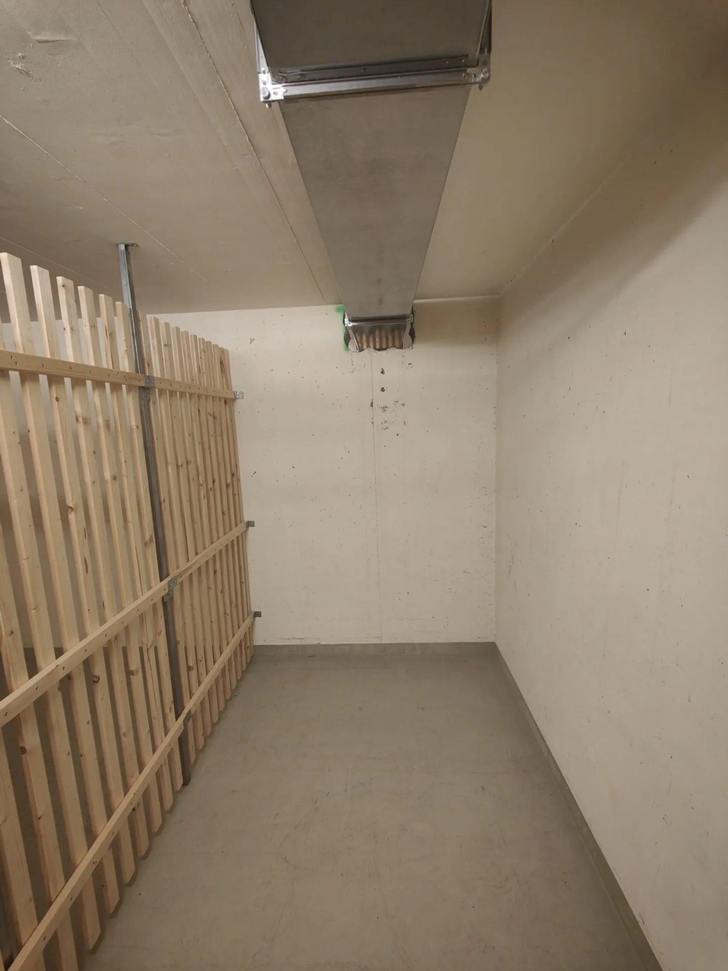 5.4m2 Storage Room Basel - Hochstrasse 16 - Photo 9 of 12