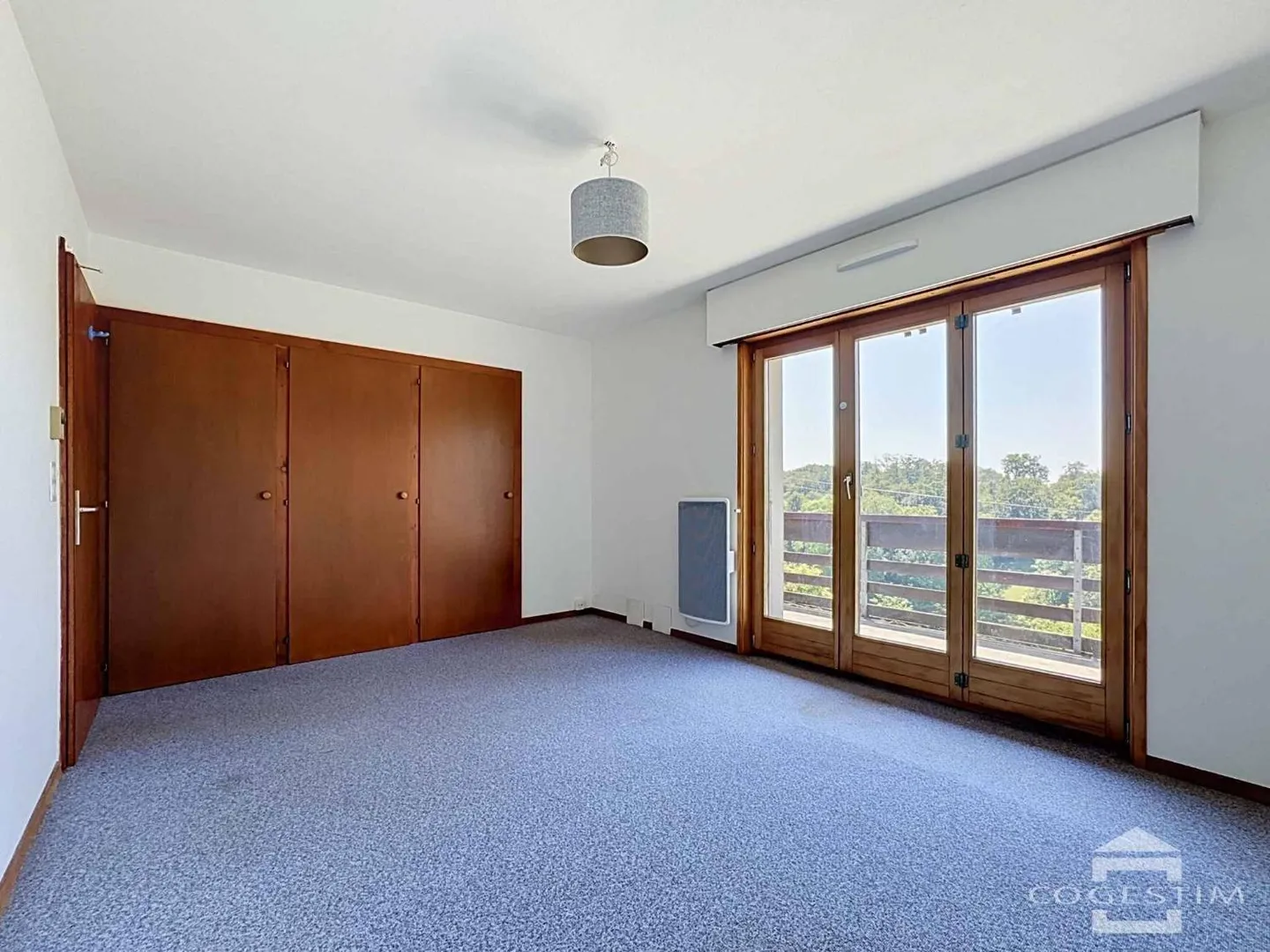 5.5 Room House - Photo 6 of 12