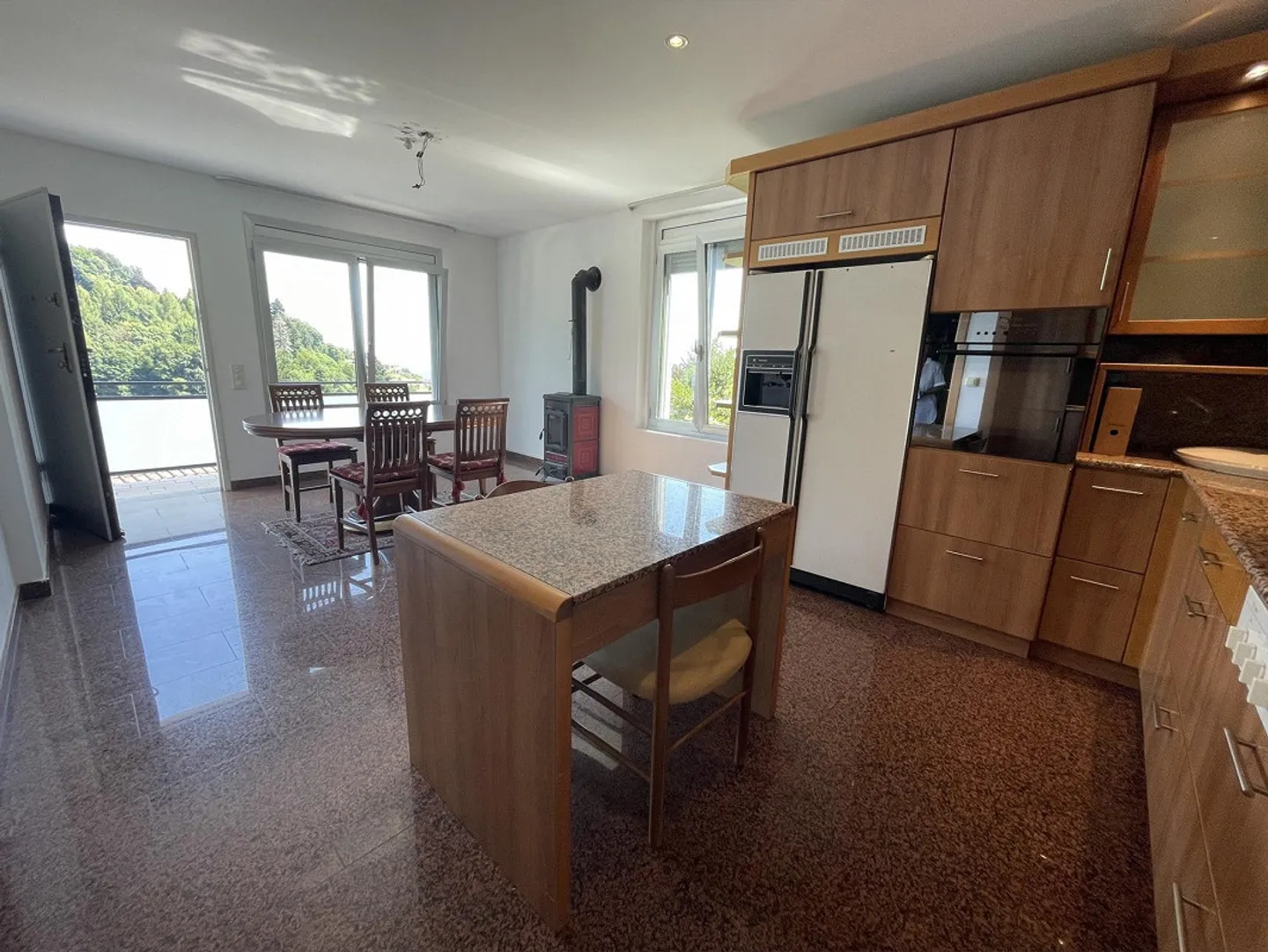 Bella casa unifamiliare in posizione panoramica - Foto 8 di 13
