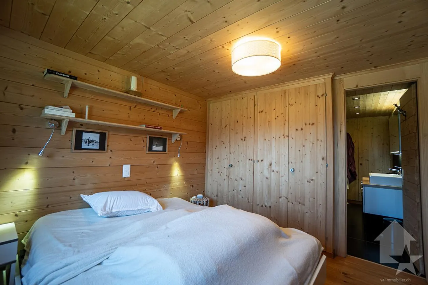 Chalet séduisant avec vues magnifiques - Photo 24 sur 30