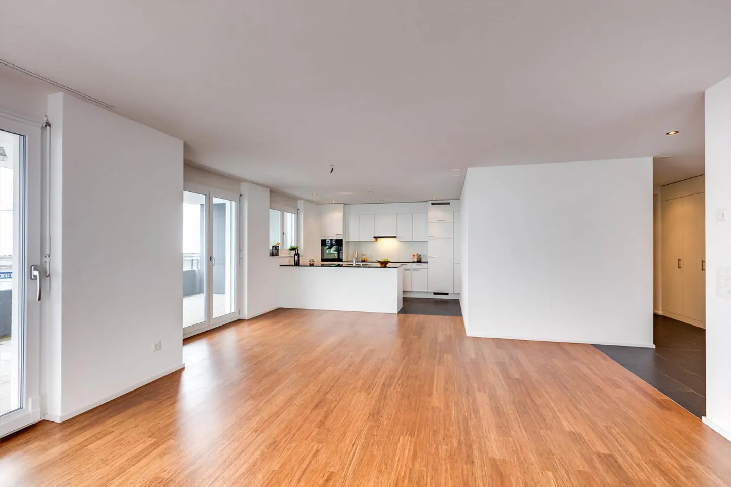 Vivere nella splendida Schwarzenbach... - Foto 2 di 10